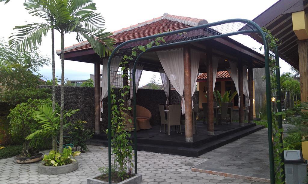 Ndalem Bantul Hotel Yogyakarta Ngoại thất bức ảnh